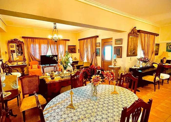 Villa Odysseas Art *