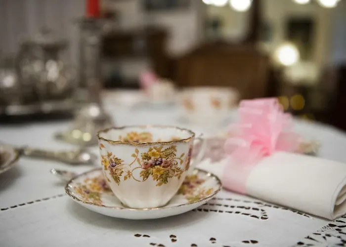 Odysseas Art Poros (Kefalonia)