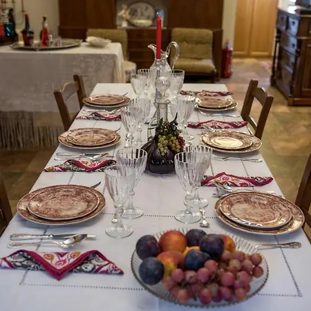 Villa Odysseas Art